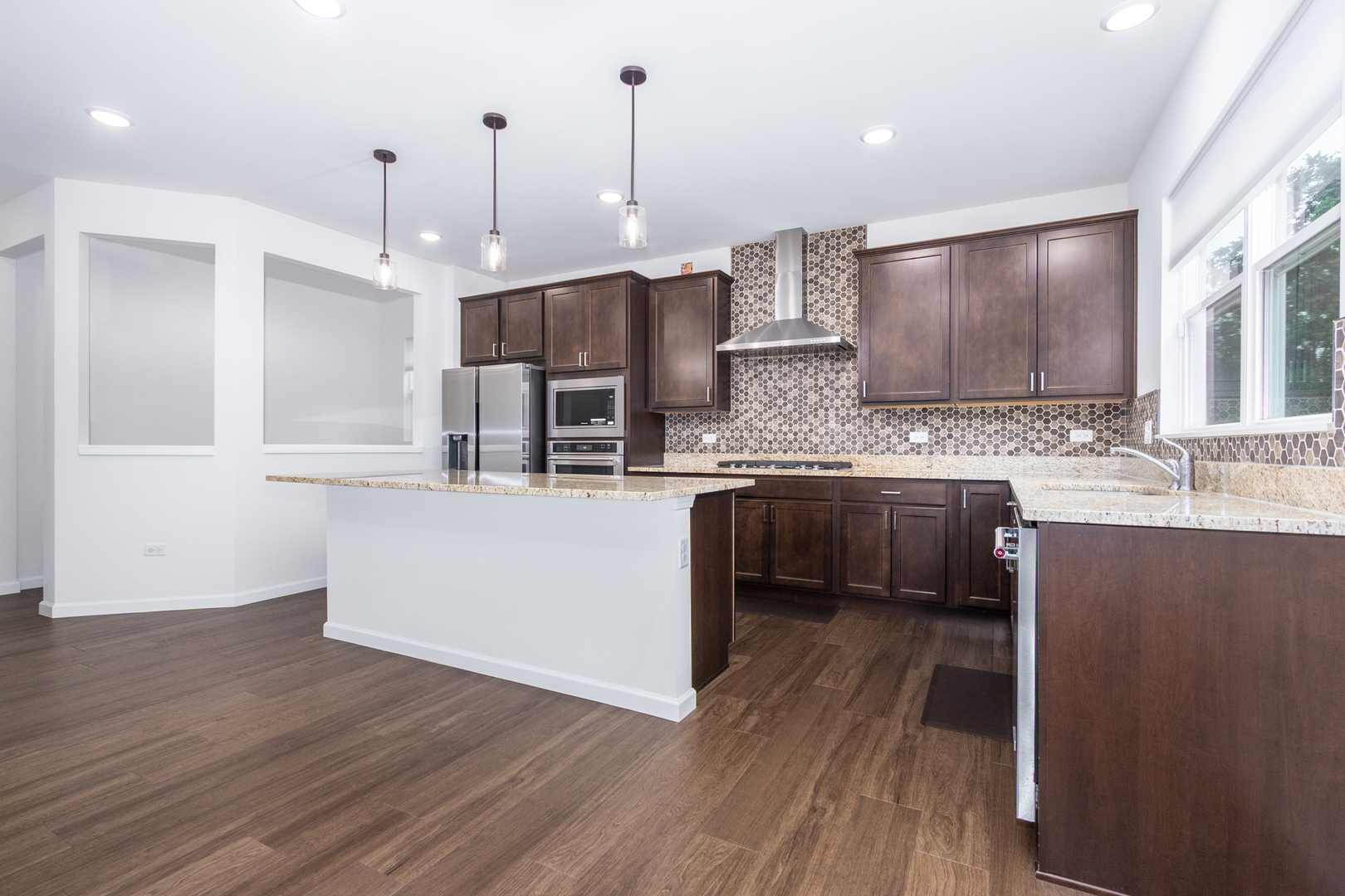2225 Bent Grass Way Property Photo 10