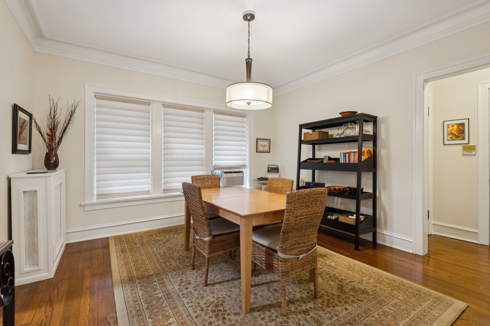 542 W Brompton Avenue 1n Property Photo 5