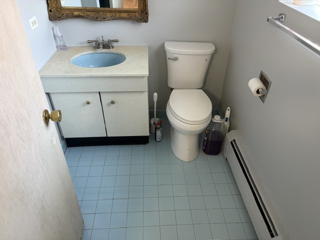 7323 W Higgins Avenue 2 Property Photo 9