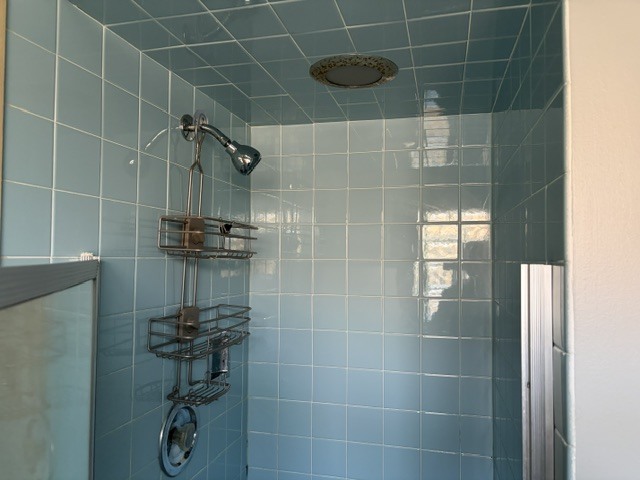 7323 W Higgins Avenue 2 Property Photo 10