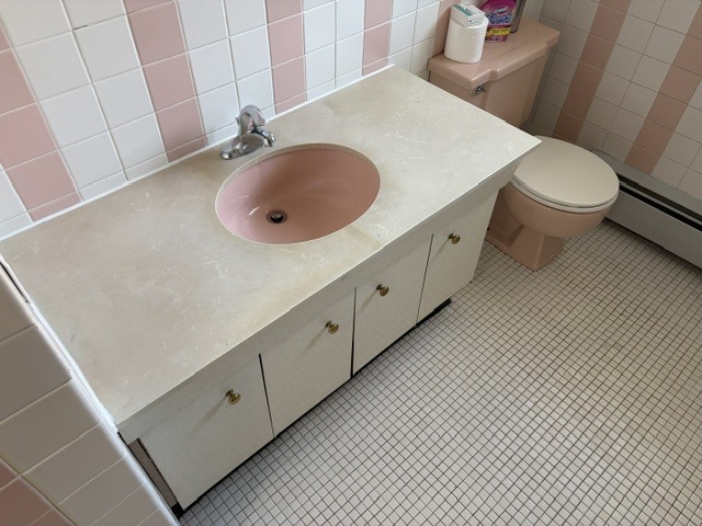 7323 W Higgins Avenue 2 Property Photo 12