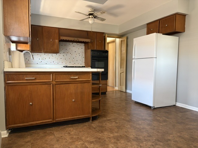 7323 W Higgins Avenue 2 Property Photo 19