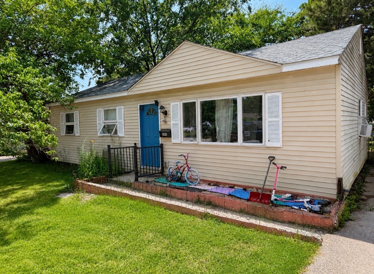 205 Caddy Avenue Property Photo 1