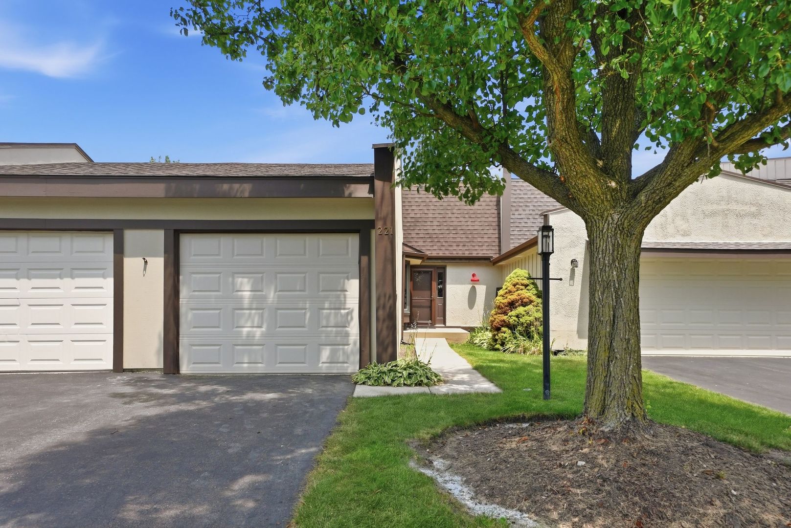 221 Cascade Drive Property Photo 1