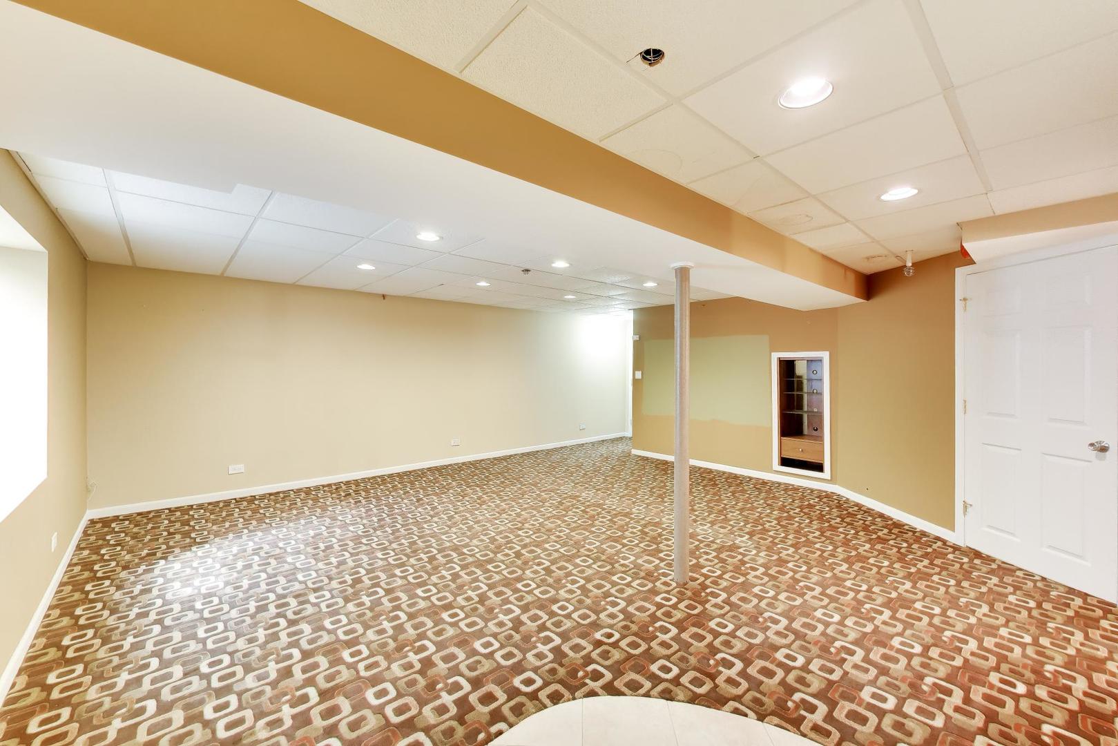 923 Kings Canyon Drive Property Photo 15