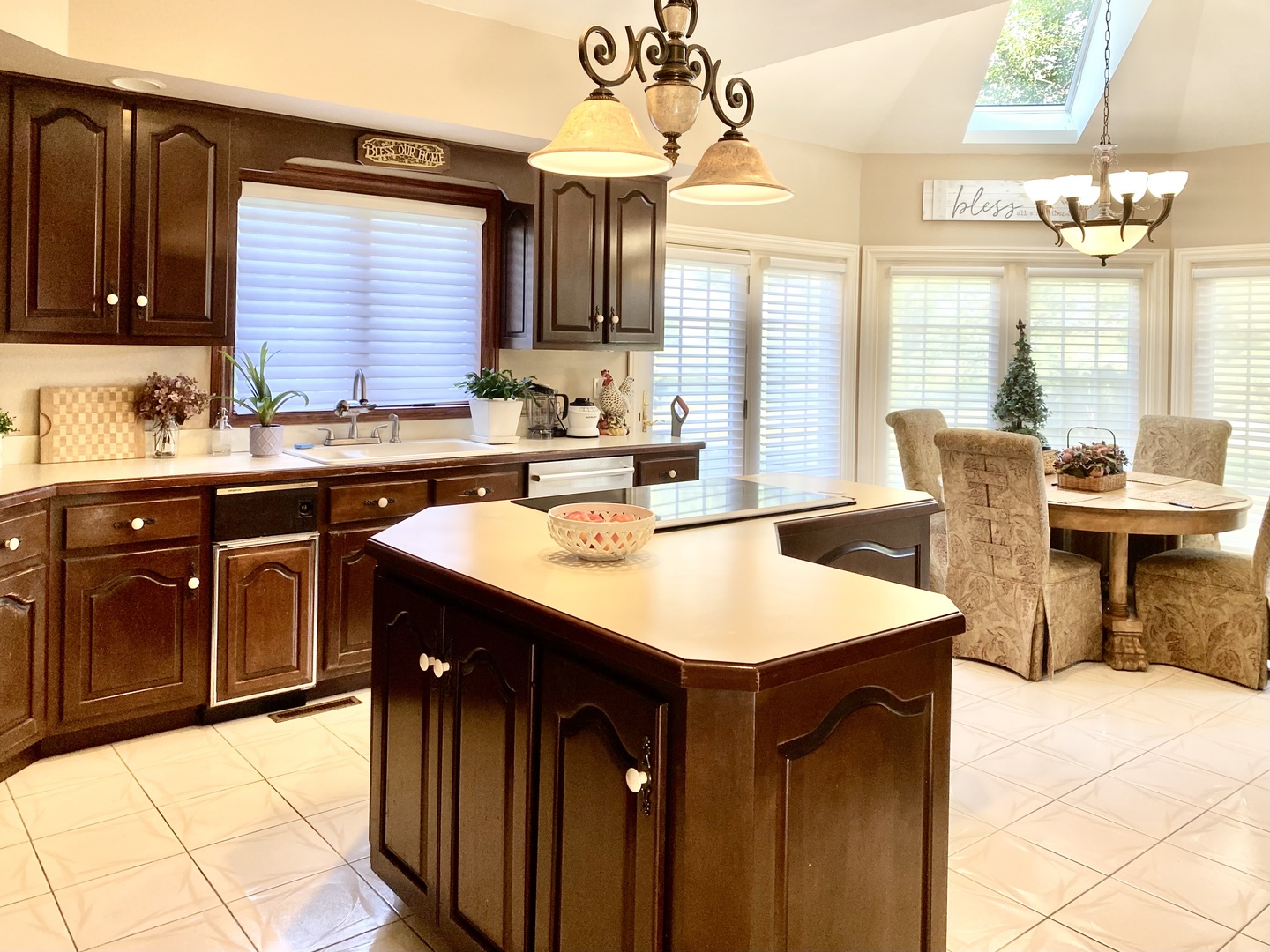 14561 Crystal Tree Drive Property Photo 10