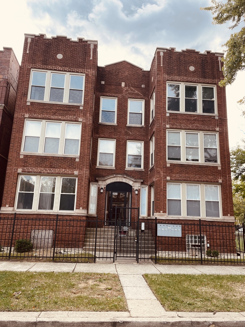 1411 E 67th Place 3E Property Photo 1