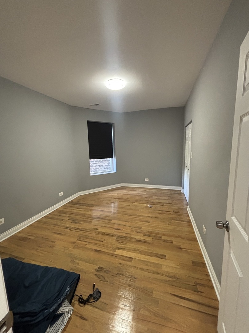 1411 E 67th Place 3e Property Photo 6