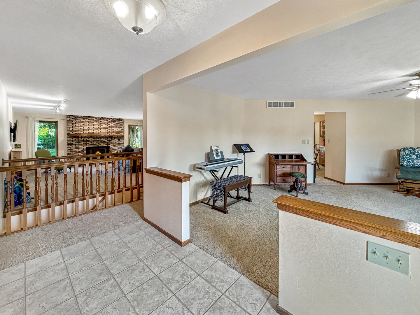 829 Sutton Place Property Photo 6