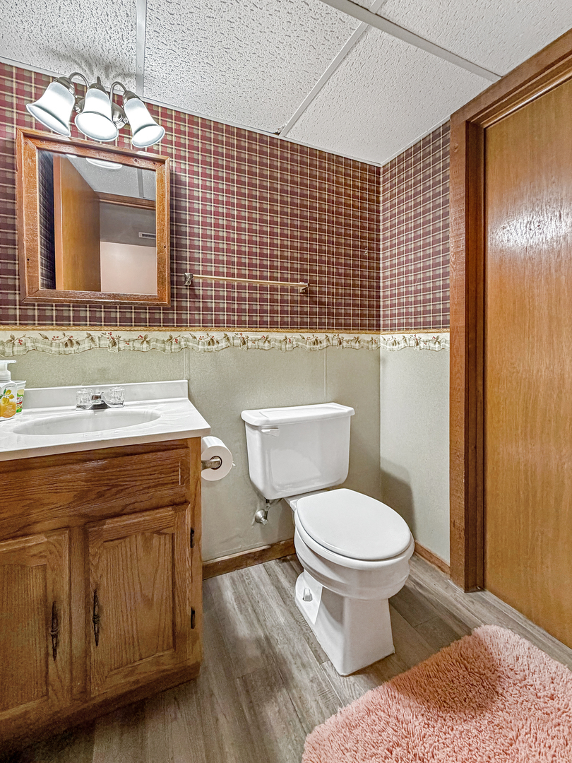 829 Sutton Place Property Photo 37