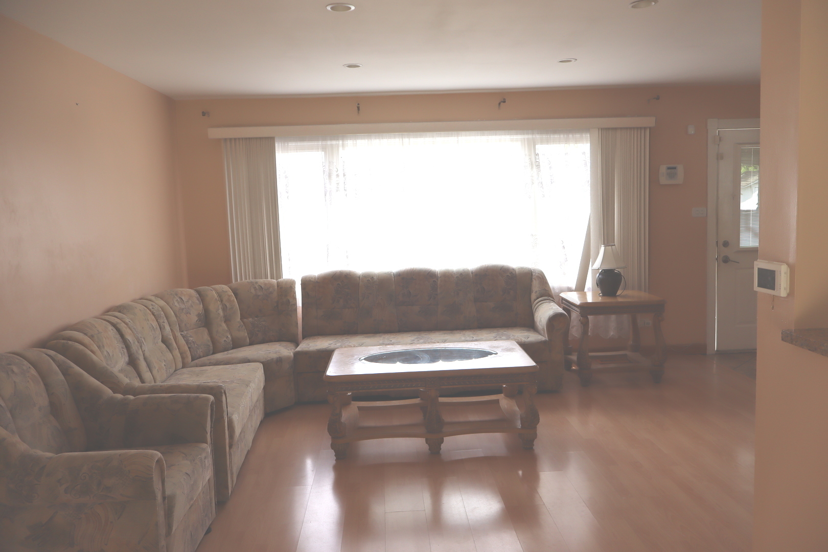 182 Roxbury Lane Property Photo 6