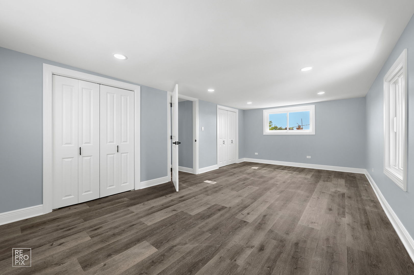 4329 W 81st Street Property Photo 10