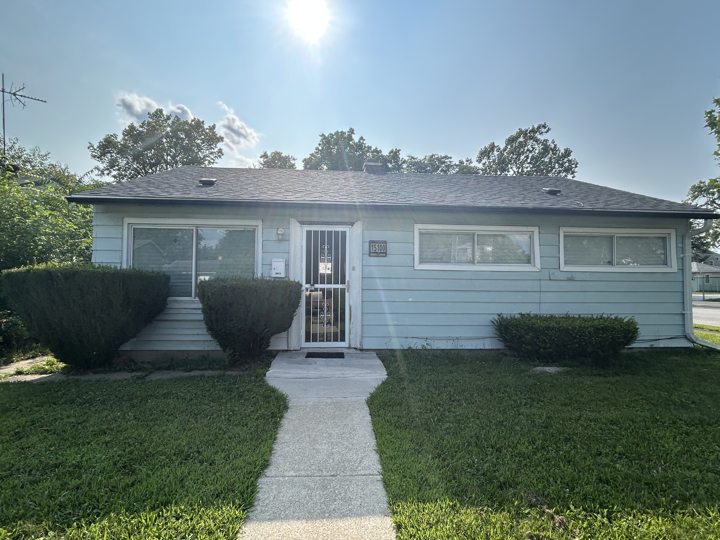 15100 Honore Avenue Property Photo 1
