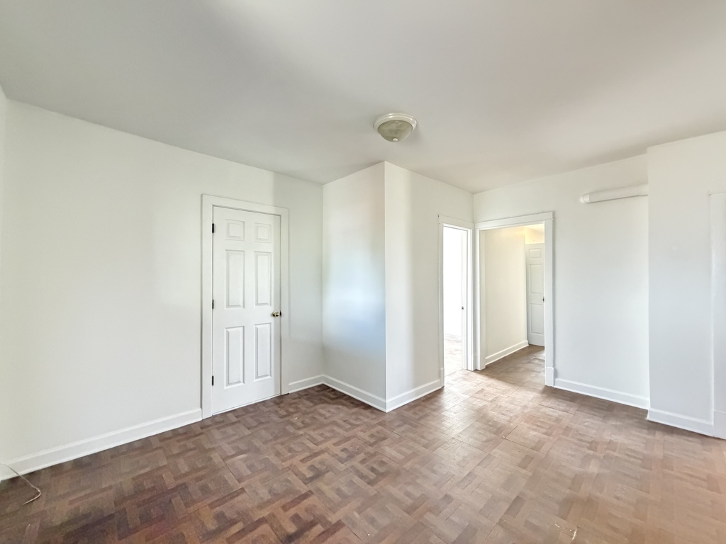 1609 N Mcvicker Street Ch2 Property Photo 7
