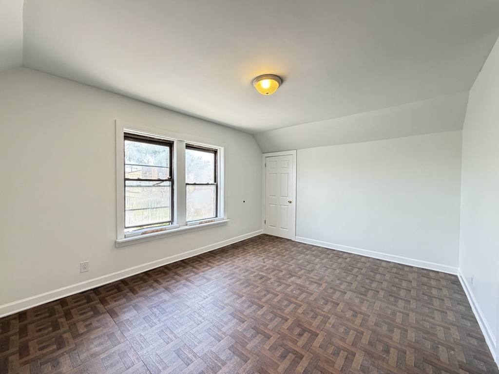 1609 N Mcvicker Street Ch2 Property Photo 9