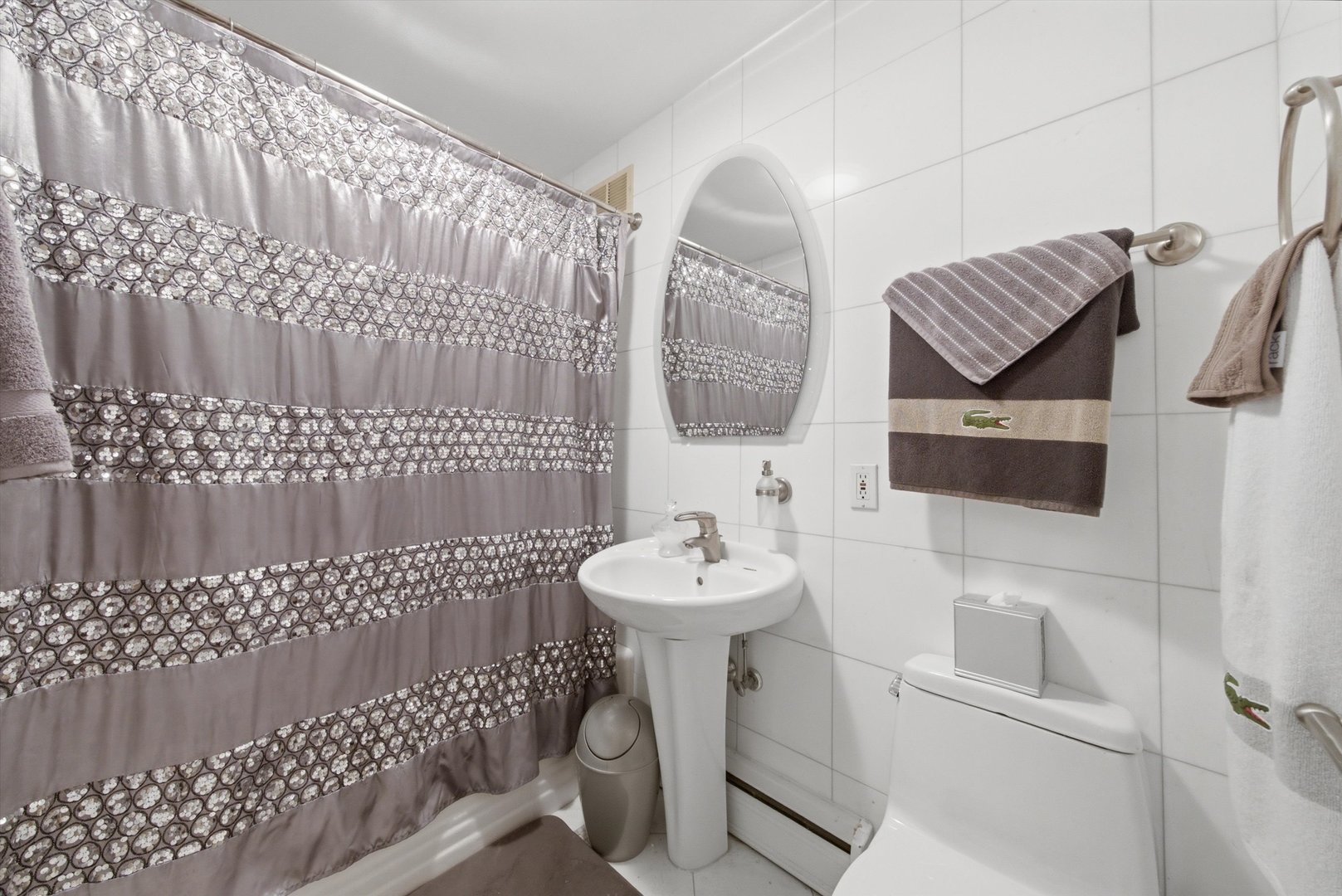 601 E 32nd Street 310 Property Photo 16