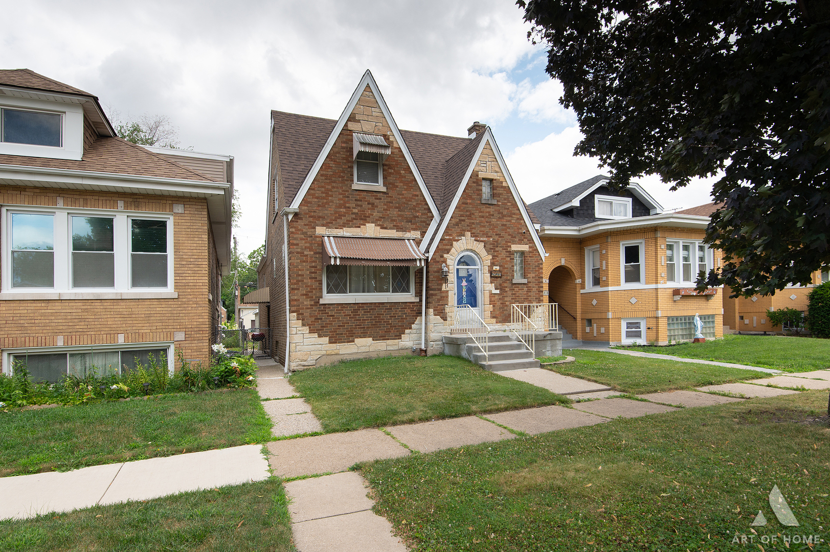 3805 Euclid Avenue Property Photo 2