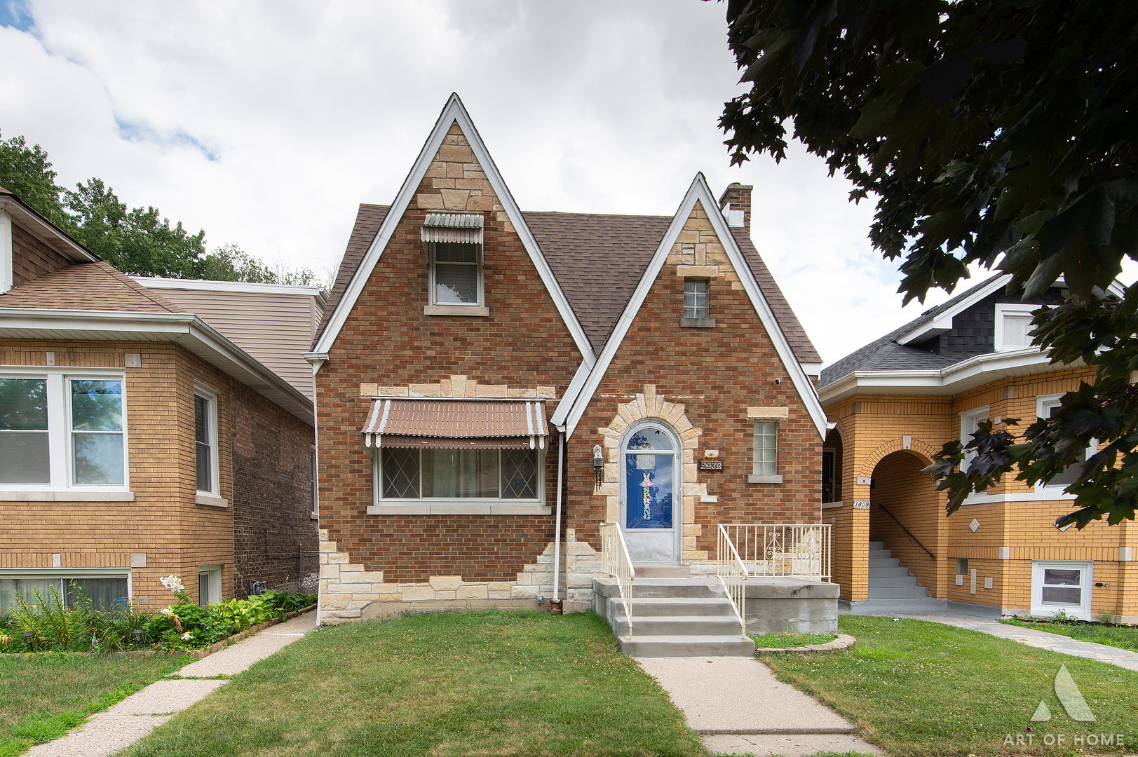 3805 Euclid Avenue Property Photo 3