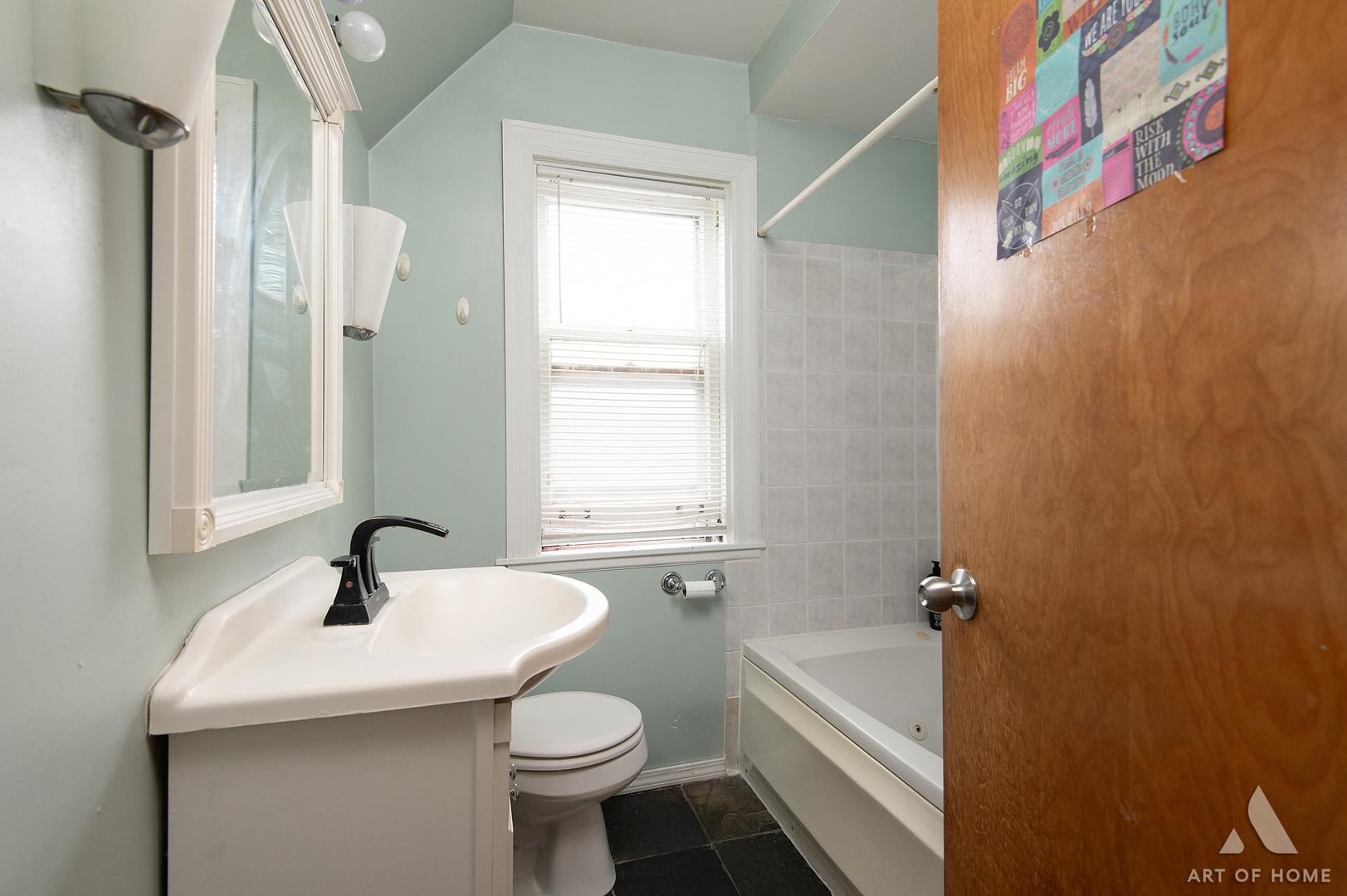3805 Euclid Avenue Property Photo 18