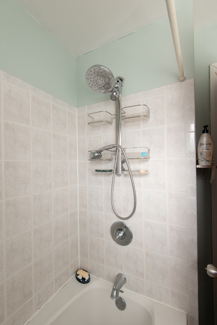 3805 Euclid Avenue Property Photo 19