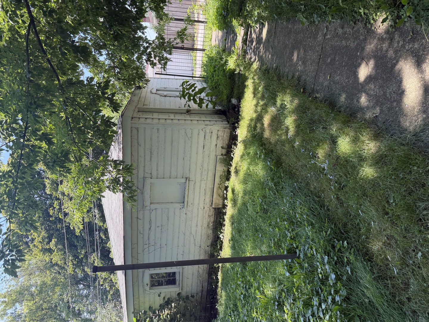 8504 S Prairie Avenue Property Photo 16