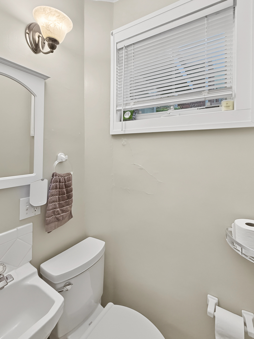 802 W Indiana Avenue Property Photo 20