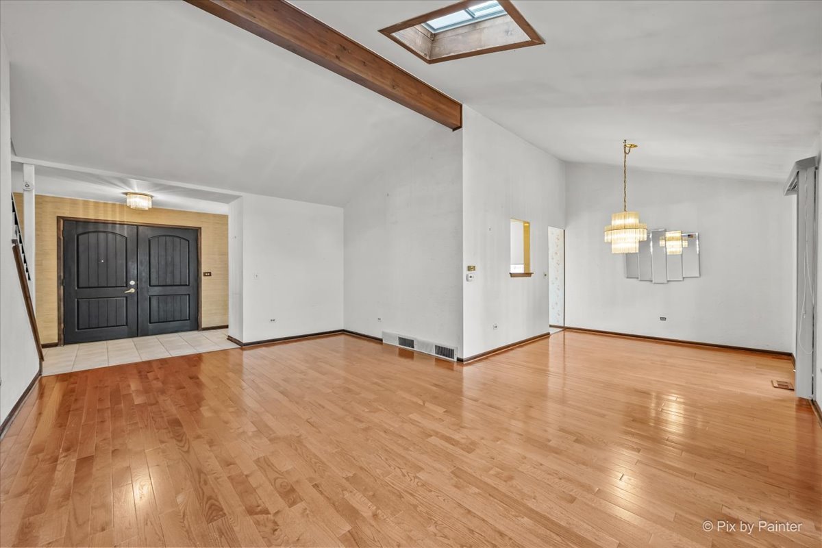 602 E Hackberry Drive Property Photo 6