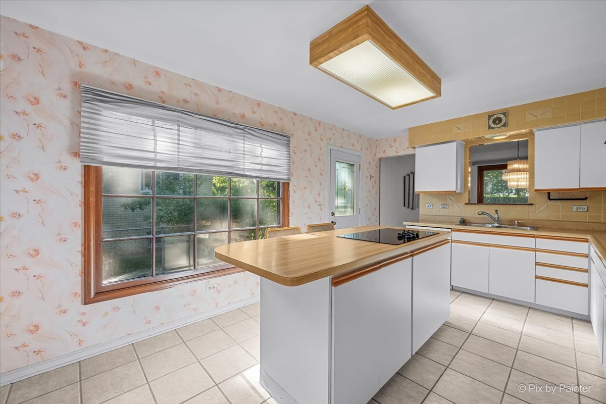 602 E Hackberry Drive Property Photo 11