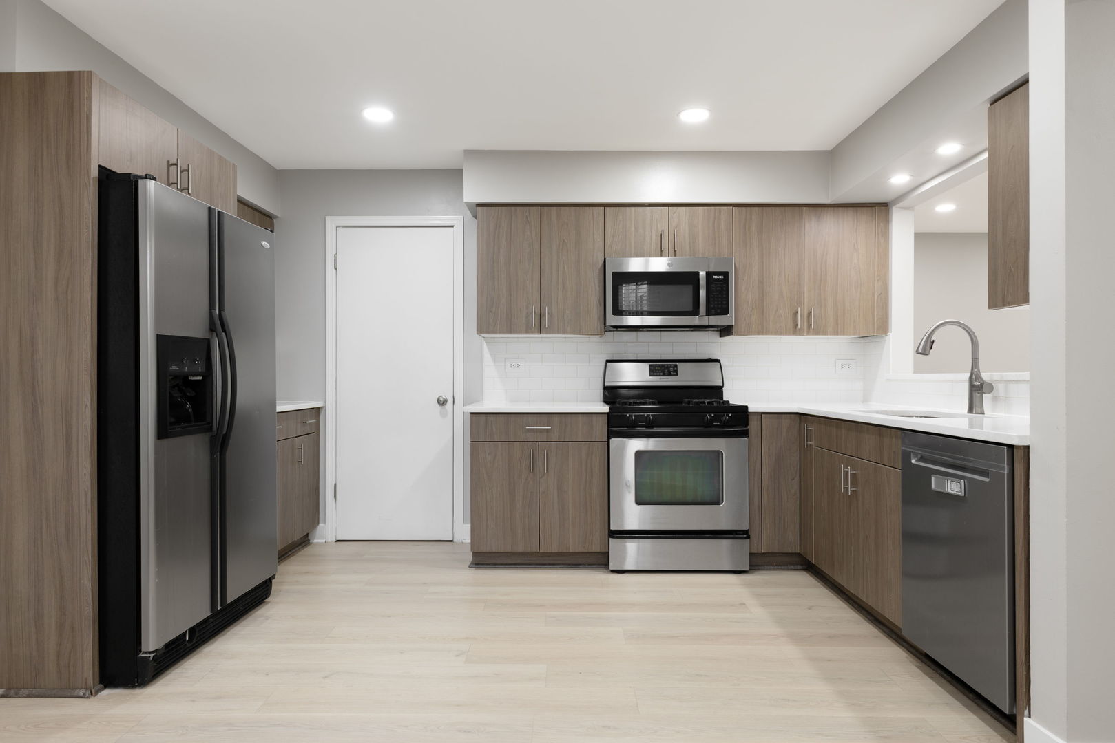12709672 Property Photo 8