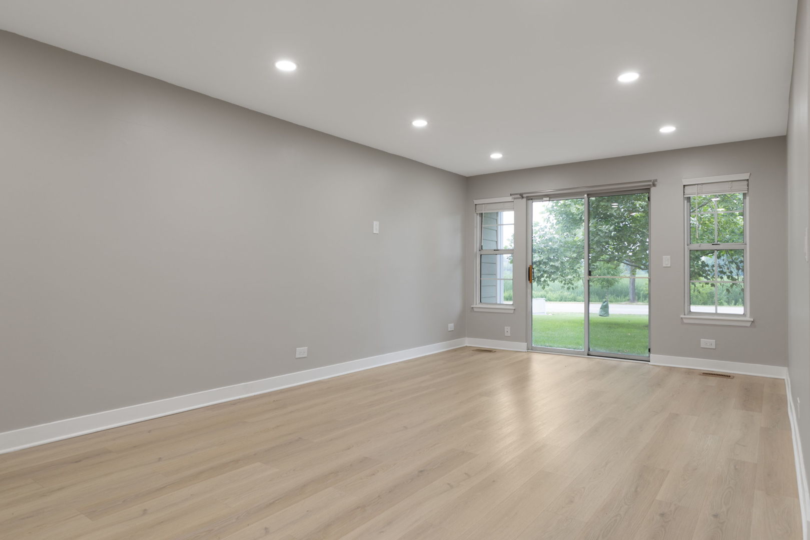 12709672 Property Photo 11