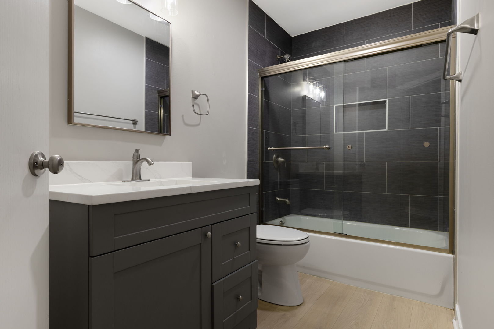 12709672 Property Photo 15