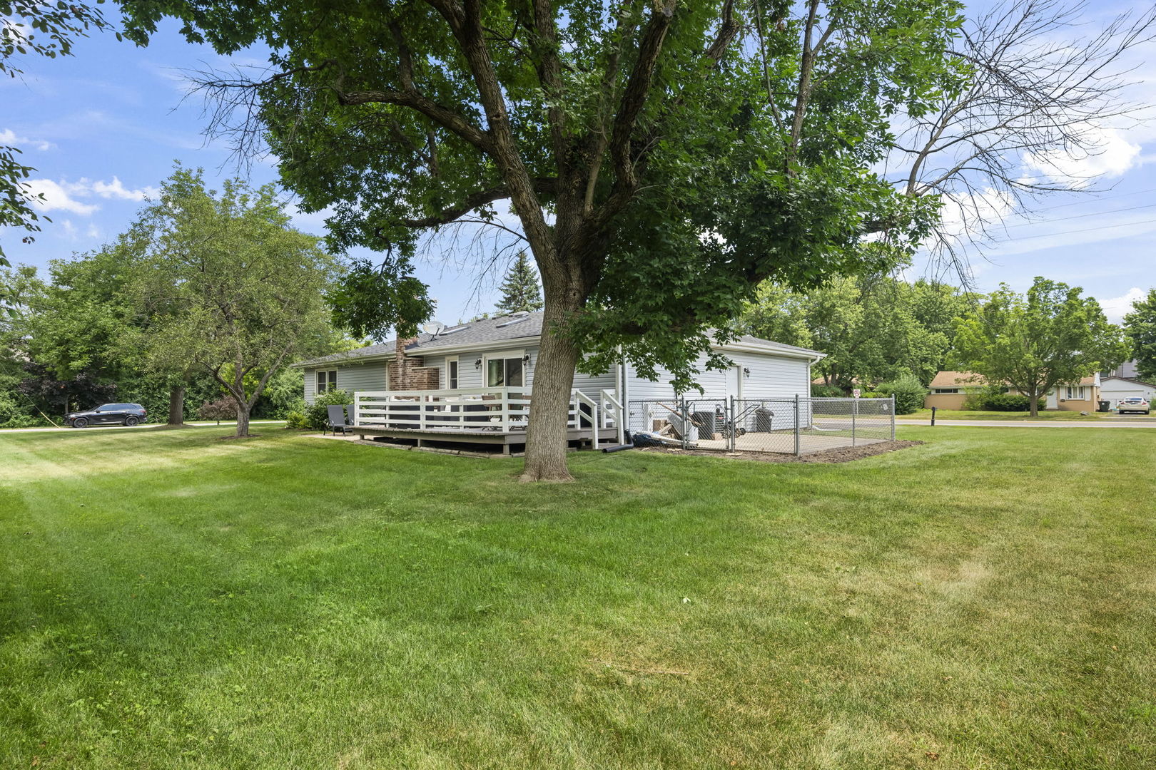 410 S Wilke Road Property Photo 19