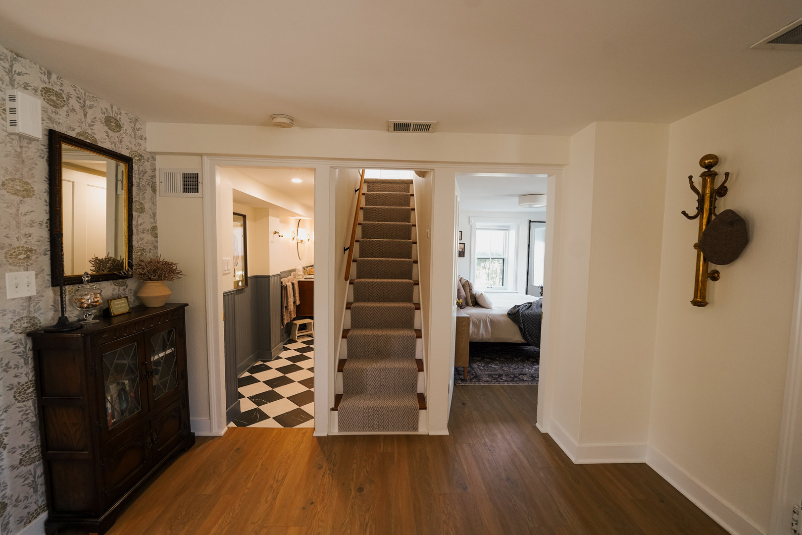 118 S River Lane Property Photo 6