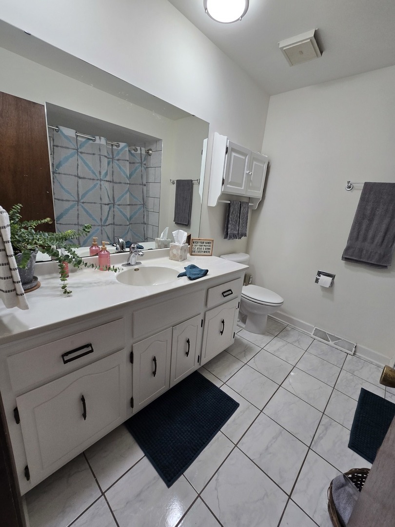 7014 Wilcox Avenue Property Photo 28