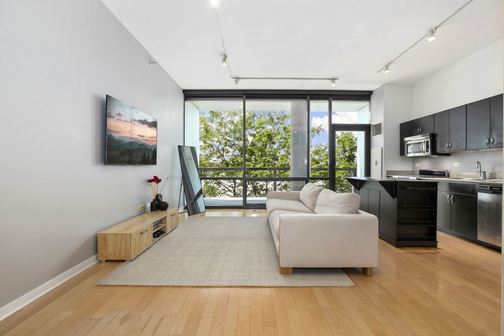 12709722 Property Photo 4