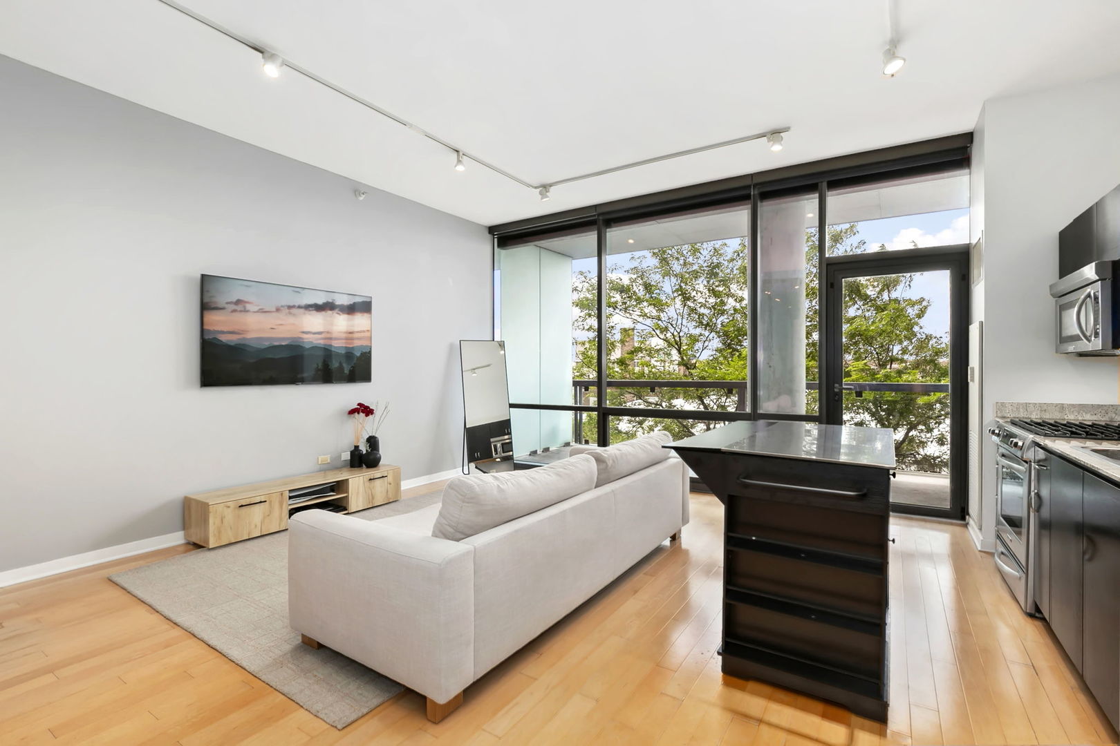 12709722 Property Photo 5