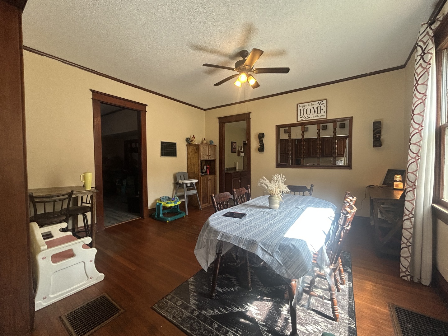 107 W Lincoln Street Property Photo 18
