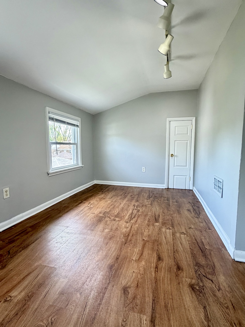 17826 School Street Property Photo 16