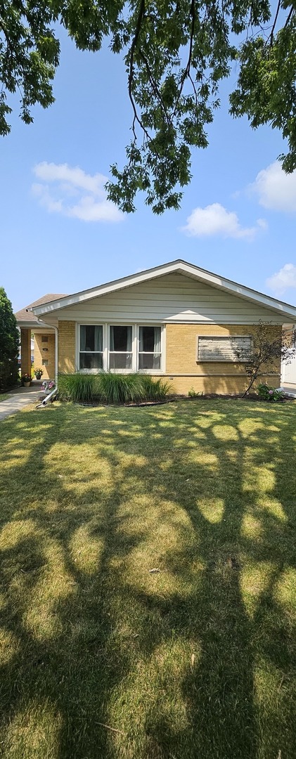 1614 Forest Road Property Photo 1