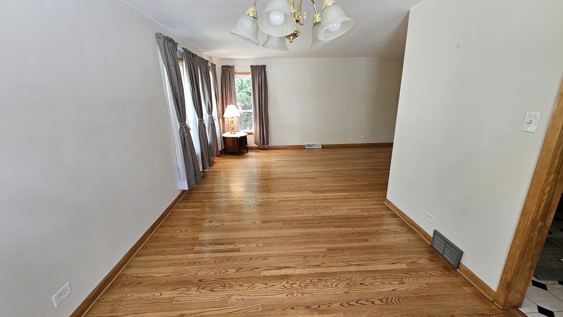 1614 Forest Road Property Photo 15