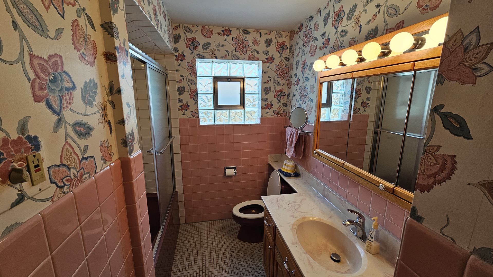 1614 Forest Road Property Photo 38