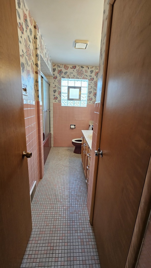 1614 Forest Road Property Photo 41