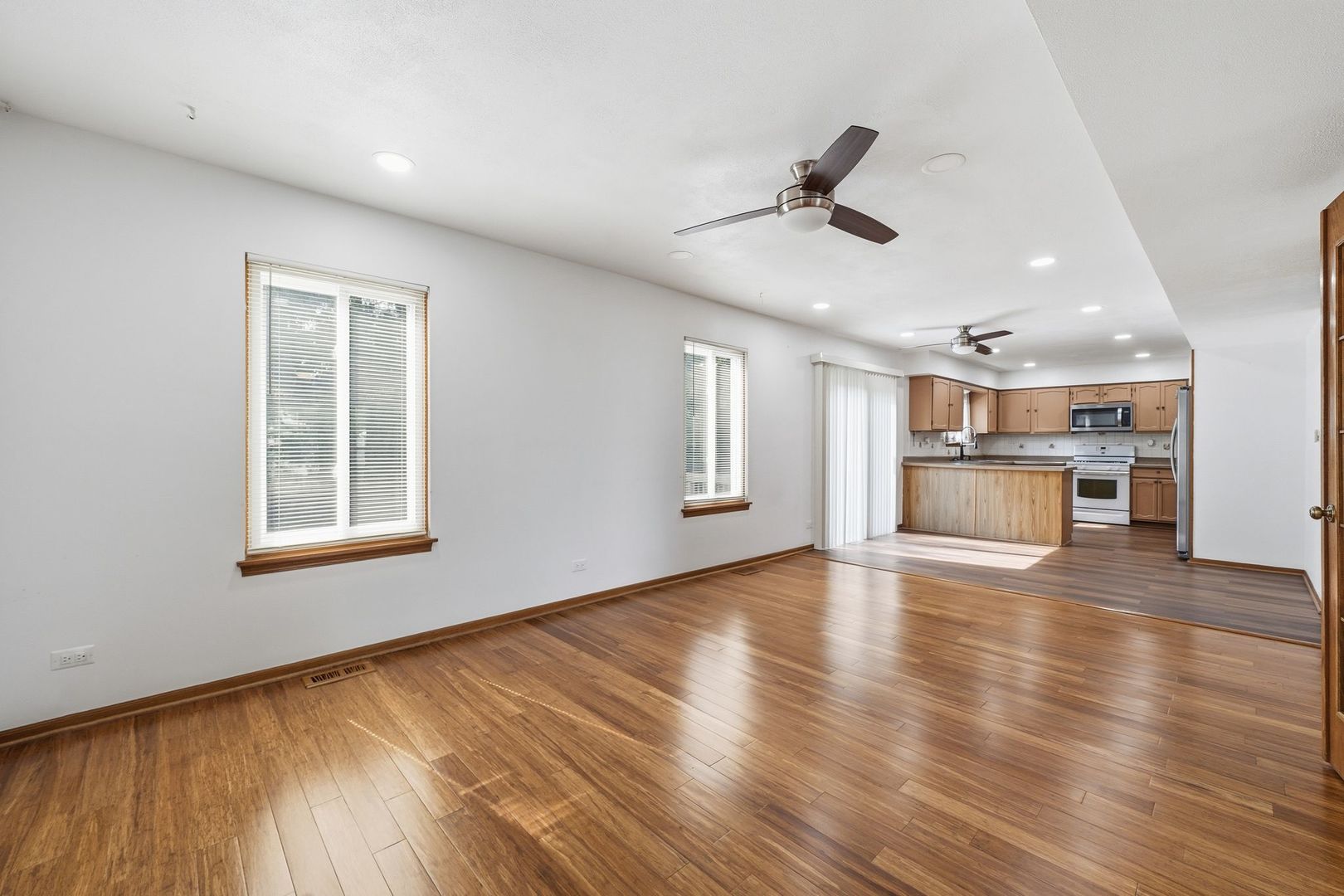 12709761 Property Photo 7