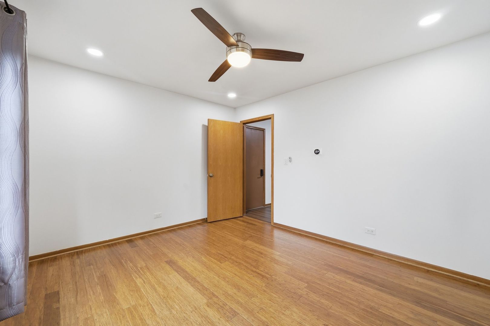 12709761 Property Photo 17