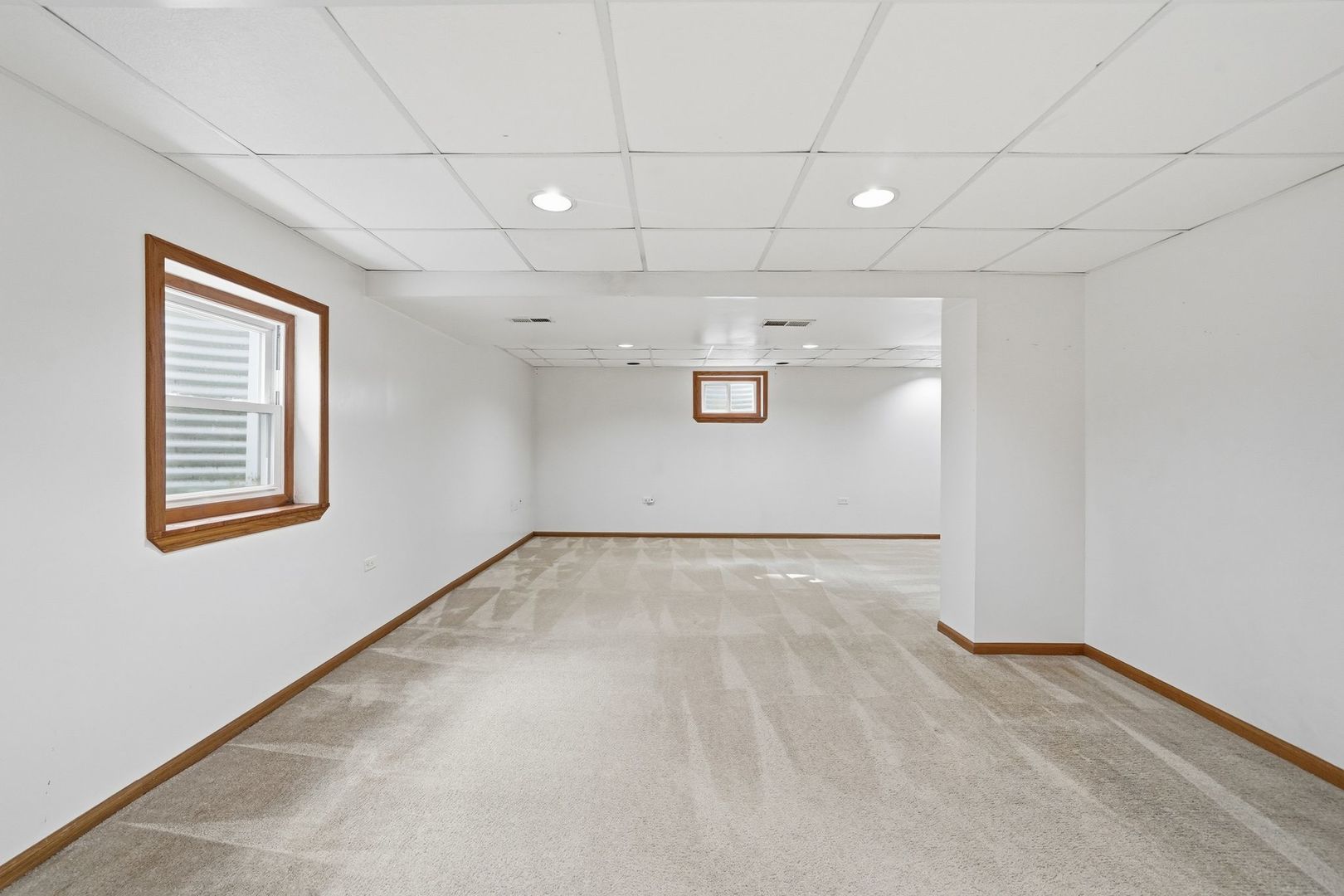 12709761 Property Photo 35