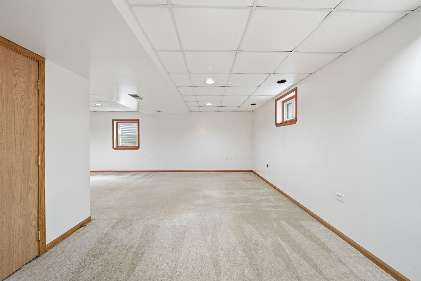 12709761 Property Photo 38