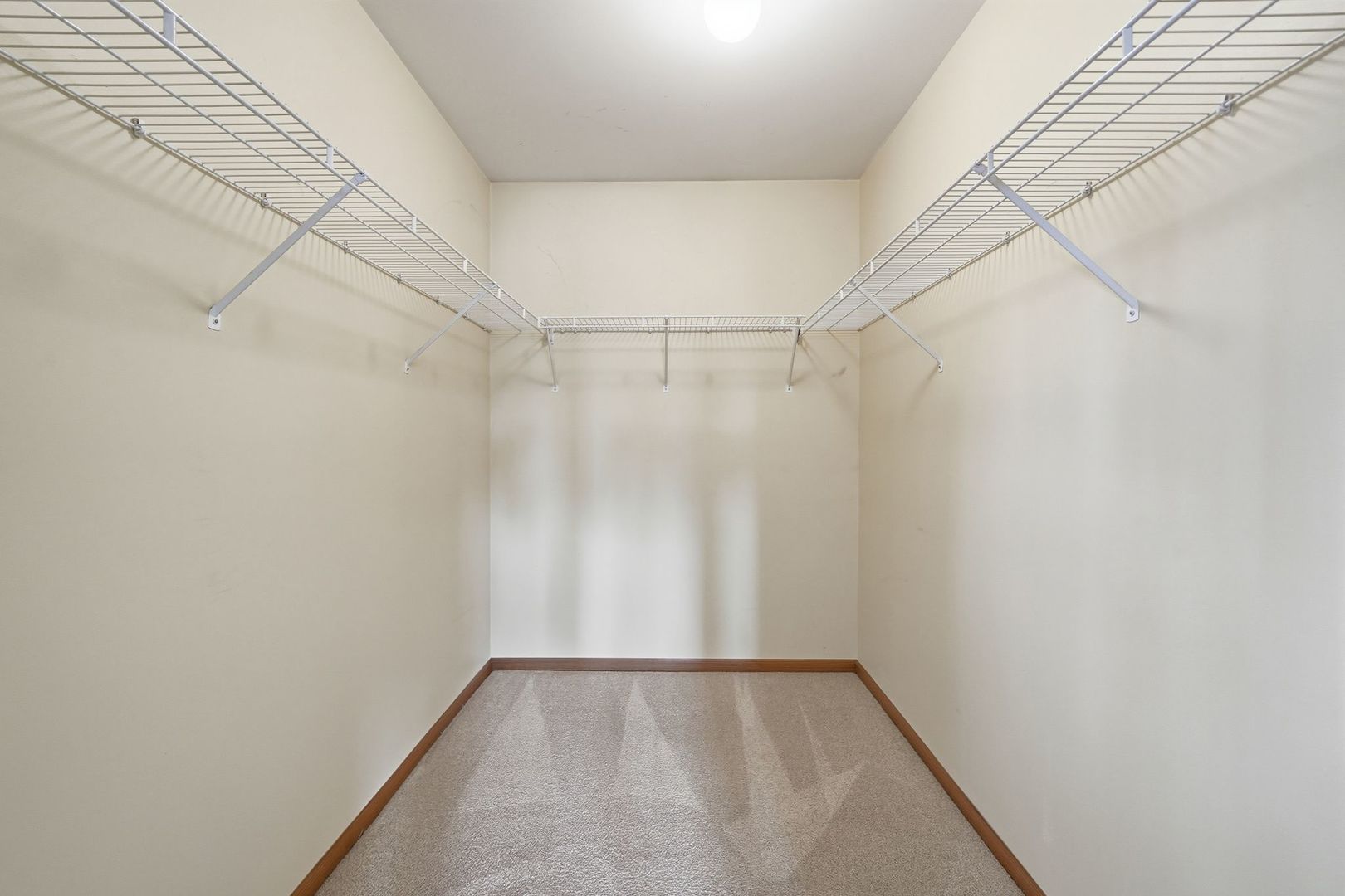 12709761 Property Photo 40