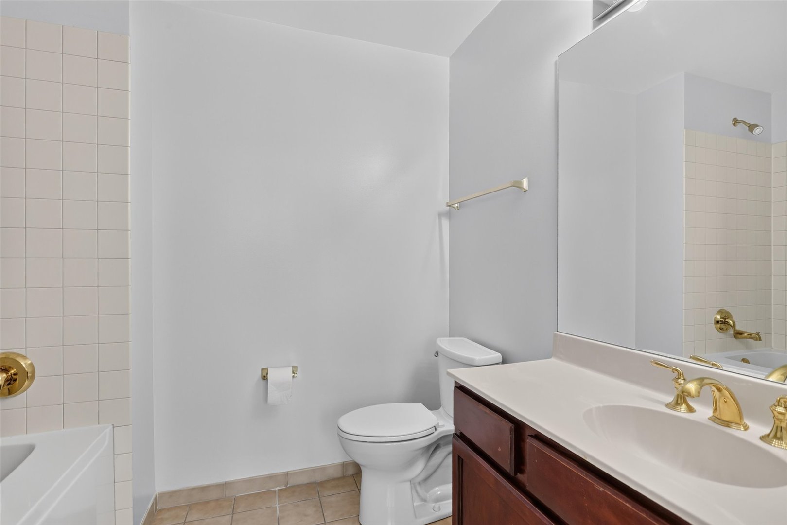 6000 N Cicero Avenue 302 Property Photo 24
