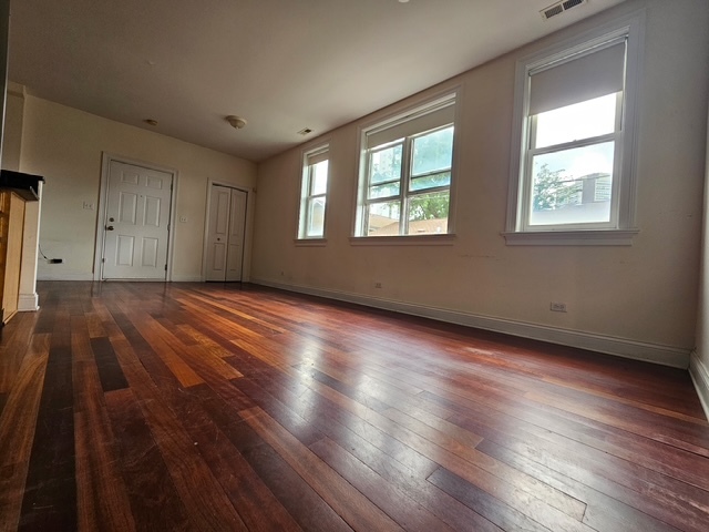 2113 W Gladys Avenue 2s Property Photo 10