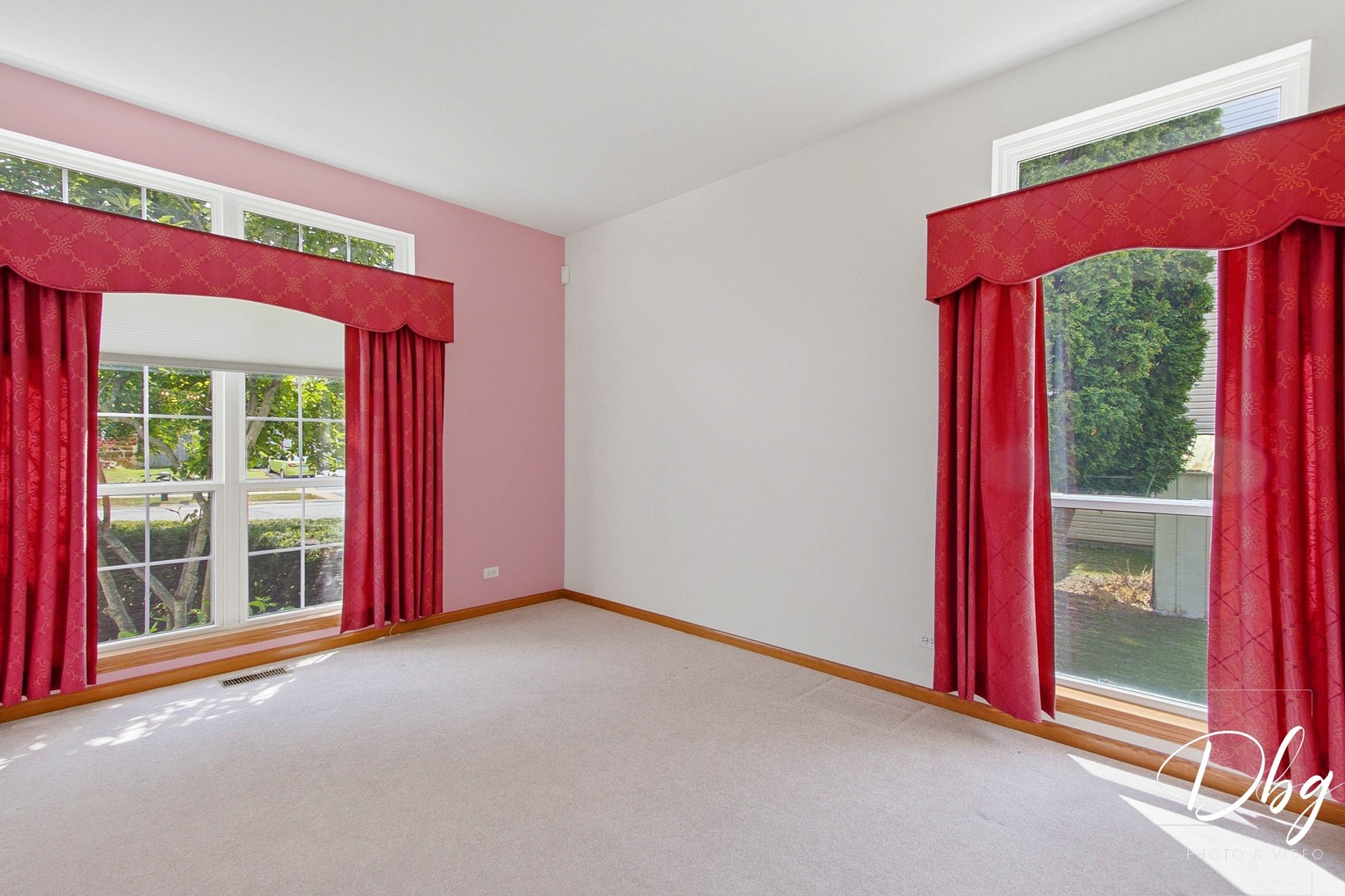 566 W Wildspring Road Property Photo 16